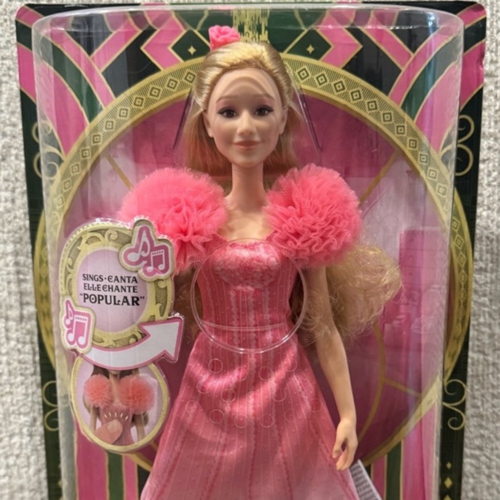 Wicked Misprint Singing Glinda